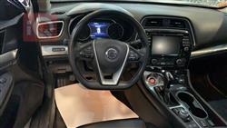 نیسان مەگزیما